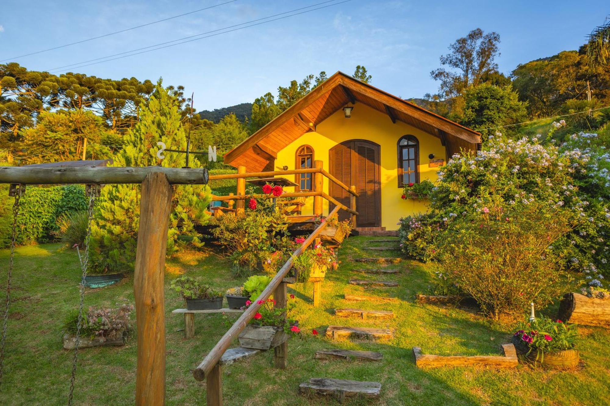 Chales Pedra Do Bau เซาเบนโตโดซาปูไค ภายนอก รูปภาพ